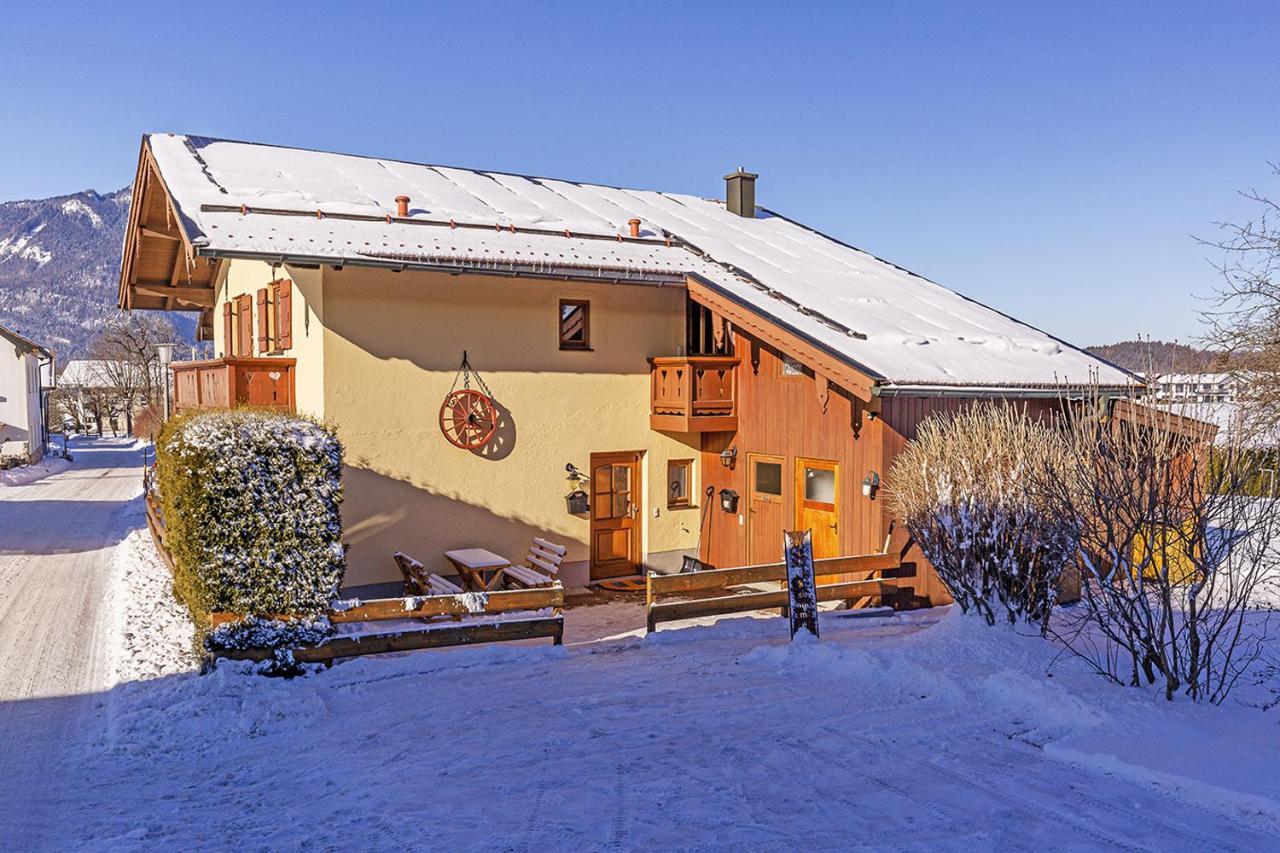 Chiemgauferienwohnungen - Wanderlust Und Alpenrose Unterwössen Exteriör bild